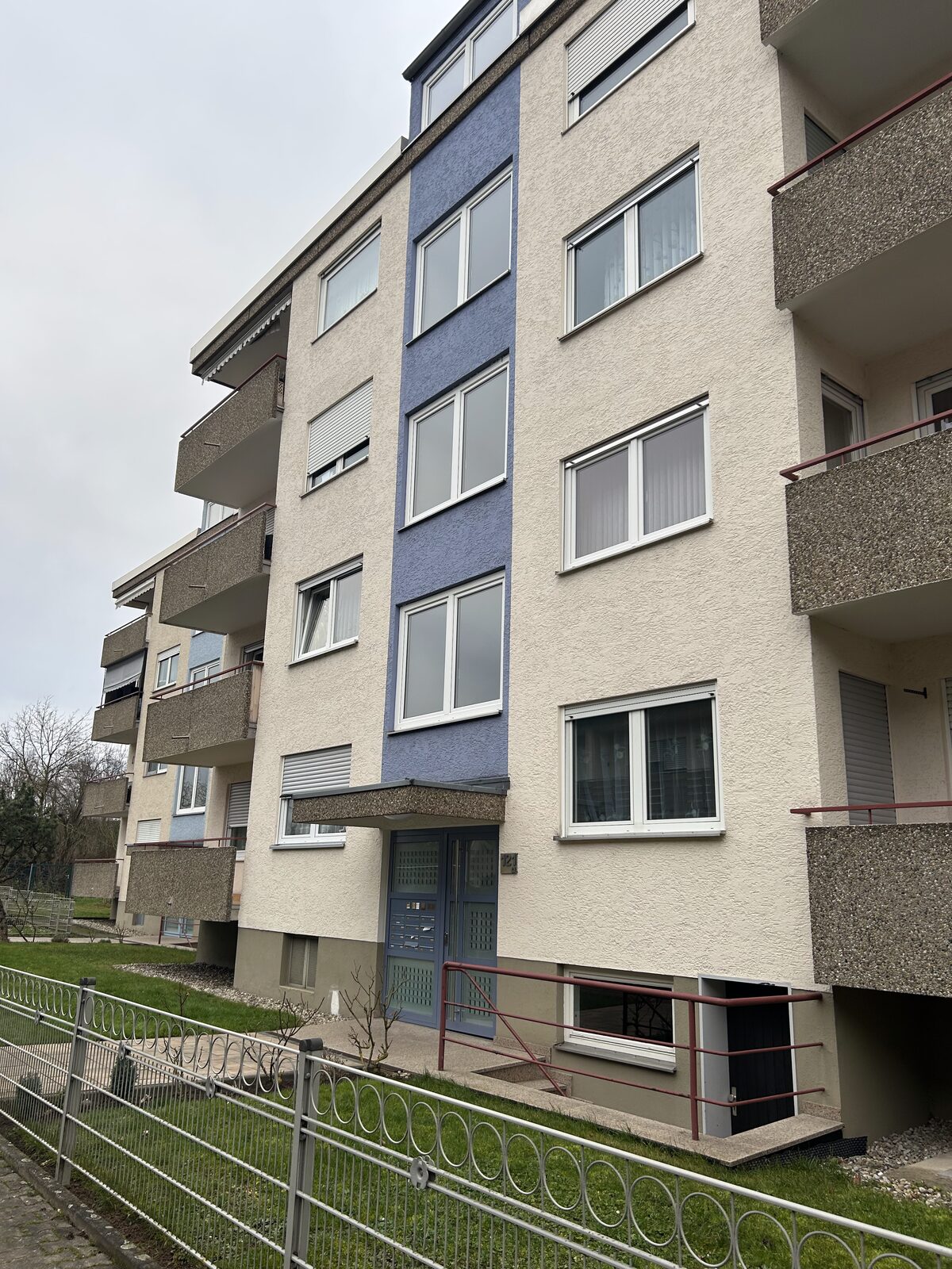 Mehrfamilienhaus-Einheit mit 2 Grundbüchern, Maintal – Goethestraße 121a